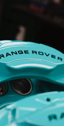 Окрасили суппорта для Range Rover в цвет Tiffany